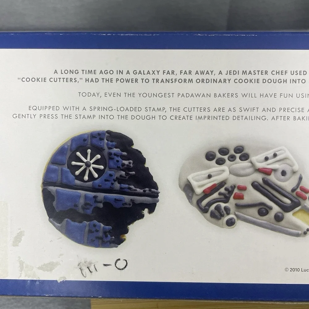 Williams Sonoma Star Wars Cookie Cutters Set of 4 Death‎ Star Millennium